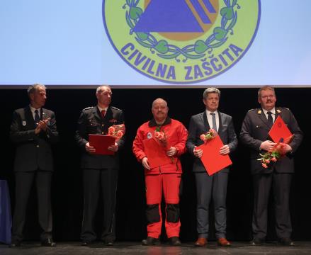Podelitev regijskih priznanj Civilne zaščite 28 Foto Ljubo Vukelič